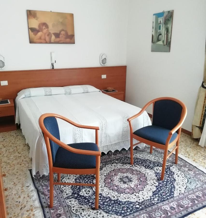 Albergo La Torre Radicofani Extérieur photo