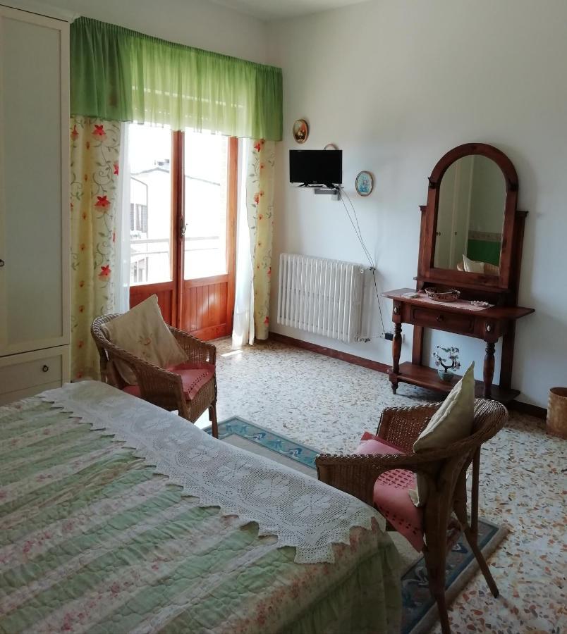 Albergo La Torre Radicofani Extérieur photo